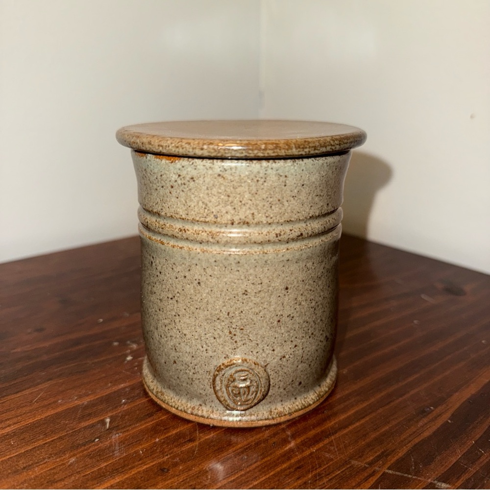 Studio art stoneware butter bell crock sing Ed